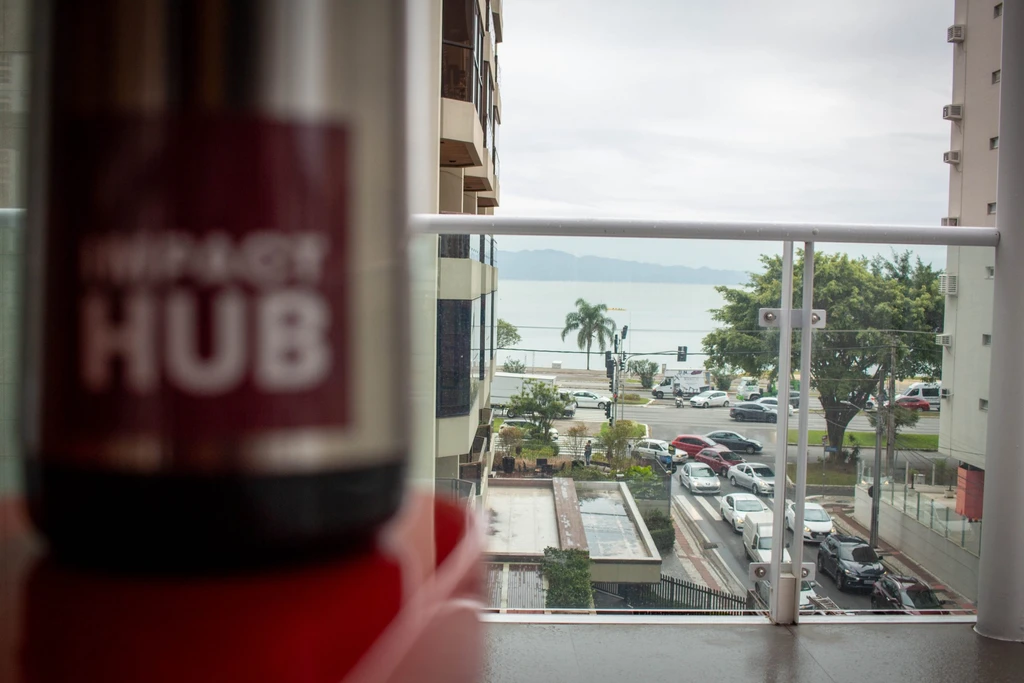 Vista para o mar do nosso escritório em Florianópolis, no bairro Beira-Mar