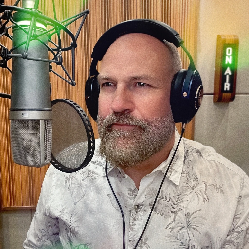 Jason Bermingham engenheiro de áudio locutor brasileiro americano home estúdio American English voice talent in Brazil